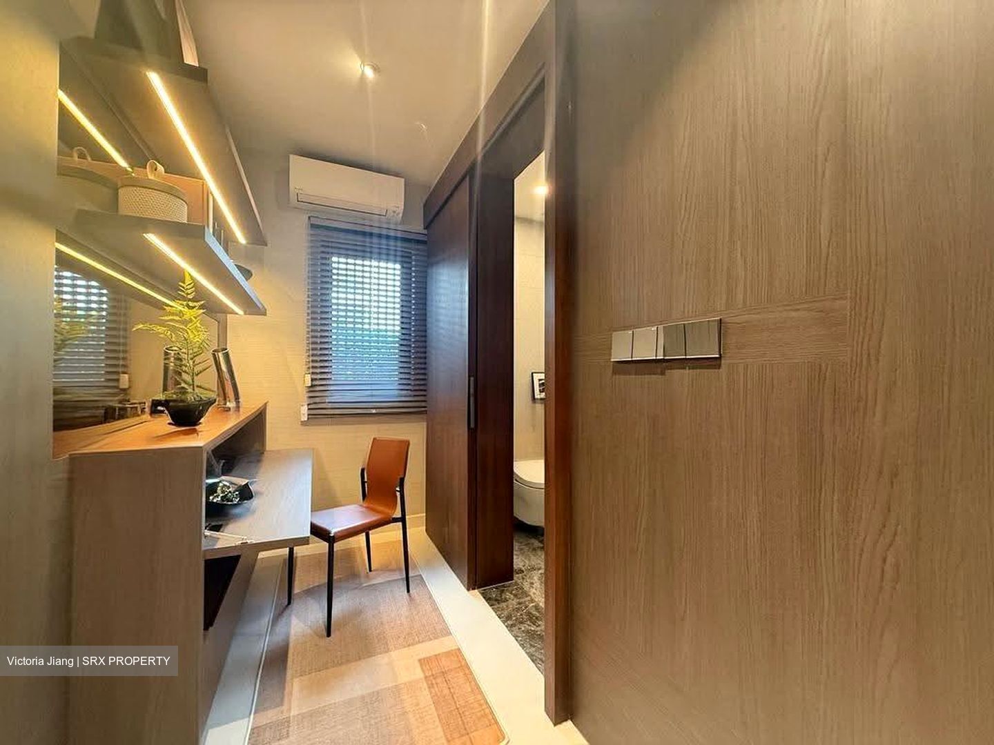 Parksuites (D10), Apartment #610970391